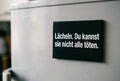 Magnet: Lächeln. Du kannst sie nicht alle töten